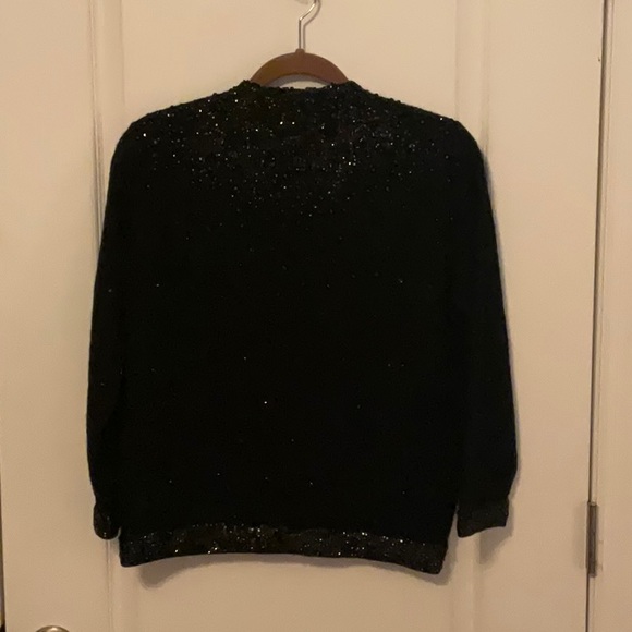 Vintage Beaded Sweater Hong Kong - Picture 4 of 8